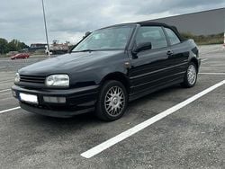 Schwarz Gebraucht 1996 VW Golf Cabriolet Cabrio | 2.350 €
