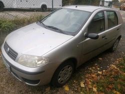 Silber Gebraucht 2005 Fiat Punto Kleinwagen | 300 € (Superpreis)
