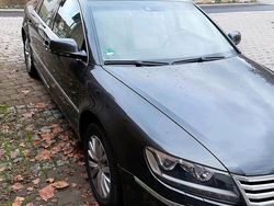 Schwarz Gebraucht 2011 VW Phaeton Limousine | 10.000 € (Fairer Preis)