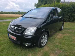 Schwarz Gebraucht 2008 Opel Meriva Van / Kleinbus | 2.499 € (Etwas zu teuer)