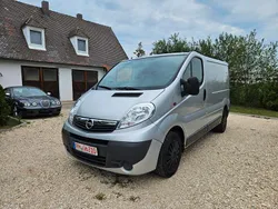 Silber Gebraucht 2006 Opel Vivaro Van | 5.950 € (Fairer Preis)