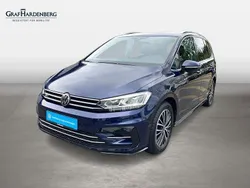 Blau Gebraucht 2021 VW Touran Highline Van / Kleinbus | 30.560 € (Fairer Preis)