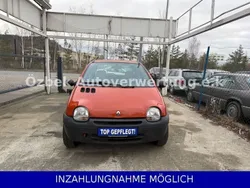 Rot Gebraucht 2000 Renault Twingo Kleinwagen | 1.450 € (Fairer Preis)