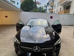 Schwarz Gebraucht 2021 Mercedes CLA180 Limousine | 35.000 €