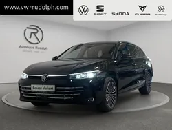 Grenadillschwarz metallic Neu 2025 VW Passat Elegance Kombi | 60.980 € (Teuer)