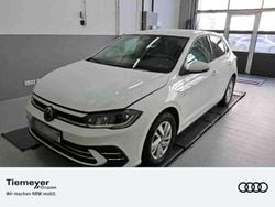 Weiß Gebraucht 2022 VW Polo Style Limousine | 17.370 € (Guter Preis)