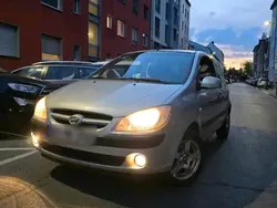 Grau Gebraucht 2009 Hyundai Getz Kleinwagen | 1.200 € (Fairer Preis)
