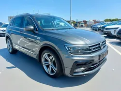 Grau Gebraucht 2019 VW Tiguan Highline SUV | 21.190 € (Guter Preis)