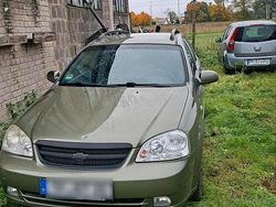 Grün Gebraucht 2005 Chevrolet Nubira Kombi | 700 € (Superpreis)