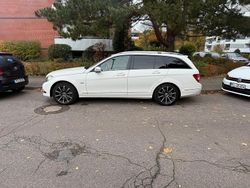 Weiß Gebraucht 2011 Mercedes 200 Kombi | 5.390 €