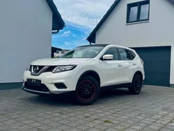 Weiß Gebraucht 2016 Nissan X-Trail Visia SUV | 13.990 € (Guter Preis)