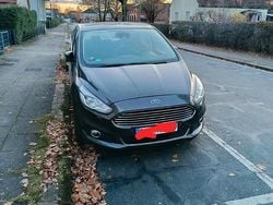 Grau Gebraucht 2016 Ford S-MAX S Limousine | 11.500 € (Teuer)