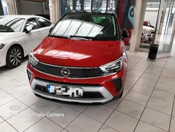 Rot Gebraucht 2021 Opel Crossland SUV | 15.000 €