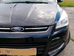 Schwarz Gebraucht 2015 Ford Kuga SUV | 12.500 € (Etwas zu teuer)