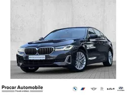 Grau Gebraucht 2022 BMW 530 Luxury Line Limousine | 35.390 € (Guter Preis)