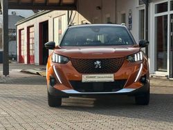 Orange Gebraucht 2022 Peugeot e-2008 GT SUV | 21.400 € (Fairer Preis)