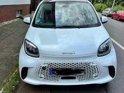 Weiß Gebraucht 2020 Smart ForFour Electric Drive Kleinwagen | 14.000 € (Teuer)