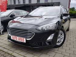Schwarz Gebraucht 2019 Ford Focus Kombi | 15.999 € (Fairer Preis)