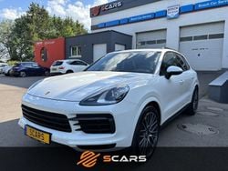 Weiß Gebraucht 2018 Porsche Cayenne Turbo SUV | 49.999 € (Superpreis)