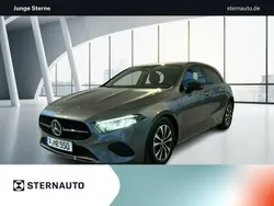 lack mountaingrau Gebraucht 2025 Mercedes A180 Progressive Limousine | 29.988 € (Fairer Preis)