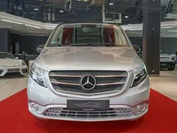 Silber Gebraucht 2019 Mercedes Vito Van / Kleinbus | 31.896 € (Fairer Preis)