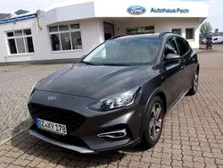 Magneticgraumetallic Gebraucht 2022 Ford Focus Active Limousine | 20.980 € (Guter Preis)