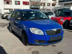 Dynamicblau Gebraucht 2008 Skoda Fabia Classic Kleinwagen | 500 € (Fairer Preis)