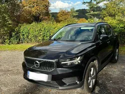 Schwarz Gebraucht 2019 Volvo XC40 Momentum SUV | 19.500 € (Guter Preis)