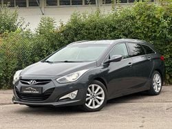 Grau Gebraucht 2014 Hyundai i40 Edition Kombi | 5.999 € (Guter Preis)