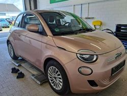 Rose gold (5cf) Gebraucht 2023 Fiat 500e Kleinwagen | 23.990 € (Fairer Preis)