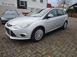 Polar silber (metallic) Gebraucht 2011 Ford Focus Kombi | 5.322 € (Fairer Preis)
