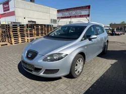 Grau Gebraucht 2009 Seat Leon Reference Limousine | 2.899 € (Guter Preis)