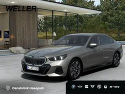 Oxidgrau ii metallic (grau) Gebraucht 2024 BMW 520 M Sport Limousine | 54.750 €