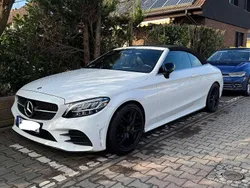 Weiß Gebraucht 2019 Mercedes C200 AMG Cabrio | 31.000 € (Fairer Preis)