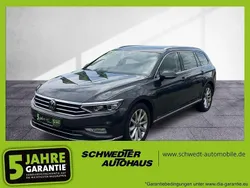 Mangangrau metallic Gebraucht 2023 VW Passat Elegance Kombi | 26.990 € (Teuer)