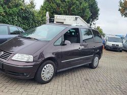 Braun Gebraucht 2007 VW Sharan Pacific Van / Kleinbus | 3.666 € (Fairer Preis)