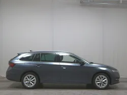 Grau Gebraucht 2021 Skoda Octavia First Edition Kombi | 16.480 € (Guter Preis)