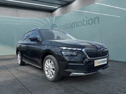 Schwarz Gebraucht 2022 Skoda Kamiq Style SUV | 23.670 € (Fairer Preis)