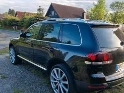 Schwarz Gebraucht 2009 VW Touareg Individual SUV | 9.000 € (Teuer)