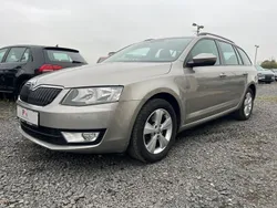 Cappuccinobeige metallic Gebraucht 2016 Skoda Octavia Style Kombi | 11.800 € (Fairer Preis)