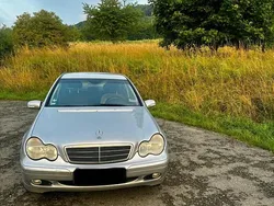 Silber Gebraucht 2005 Mercedes C200 Classic Limousine | 1.500 € (Superpreis)