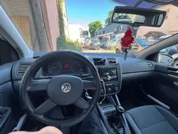 Grau Gebraucht 2004 VW Golf IV Kleinwagen | 2.000 € (Guter Preis)