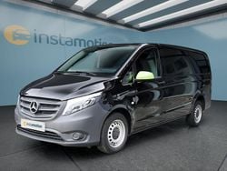 Schwarz Gebraucht 2020 Mercedes Vito Van / Kleinbus | 21.299 € (Fairer Preis)