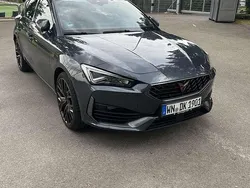 Grau Gebraucht 2021 Cupra Leon Limousine | 22.999 € (Guter Preis)