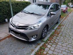 Bronze Gebraucht 2014 Toyota Verso Multidrive S Van / Kleinbus | 16.300 € (Etwas zu teuer)