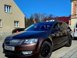 Braun Gebraucht 2013 Skoda Octavia Kombi | 10.333 € (Teuer)