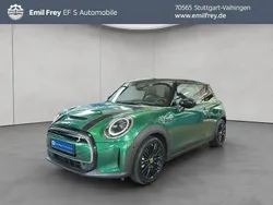 Grün Gebraucht 2023 Mini Cooper SE Kleinwagen | 22.890 € (Fairer Preis)