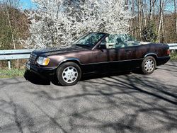 Gebraucht 1994 Mercedes E320 Cabrio | 24.900 €