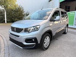 Grau Gebraucht 2021 Peugeot Rifter Allure Van / Kleinbus | 20.490 € (Fairer Preis)