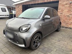 Grau Gebraucht 2020 Smart ForFour Electric Drive Kleinwagen | 10.500 € (Fairer Preis)